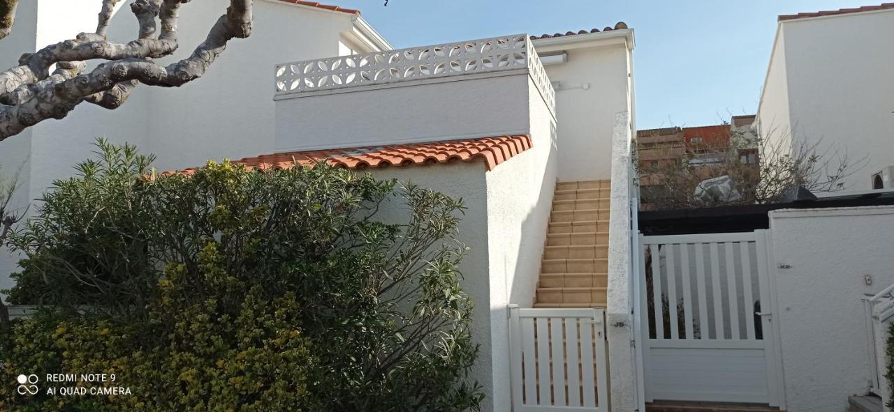 Charmant 2 Pieces Avec Terrasse En Bord De Mer 루케이트 외부 사진